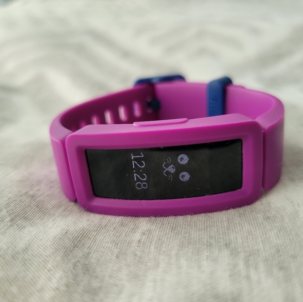 Kids Purple Fitbit